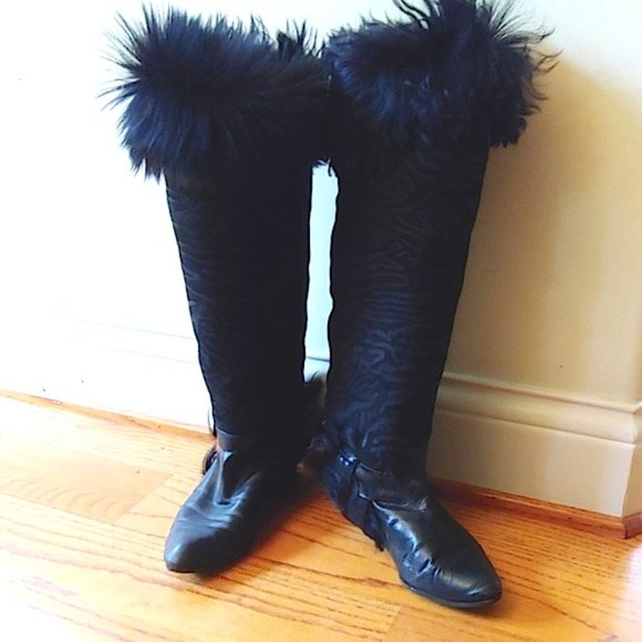 Fabulous One-Of-A-Kind Suede Italian Boots - Picture 1 of 7